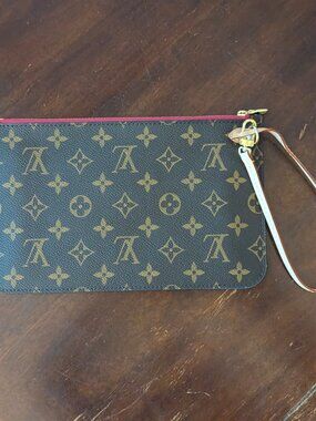 Louis Vuitton Neverfull MM Wristlet